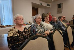Powiększ zdjęcie: nasi Mieszkańcy na widowni